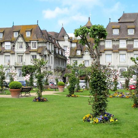 Apartment Domaine De Clairefontaine-3 By Interhome Deauville Esterno foto